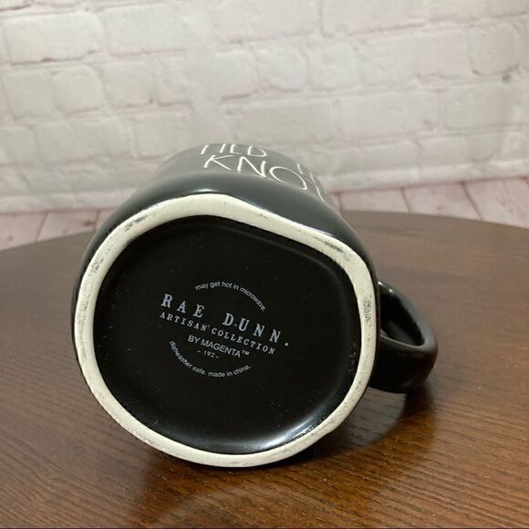 New RAE DUNN Artisan BLACK MUG “TIED THE KNOT” - Picture 4 of 4